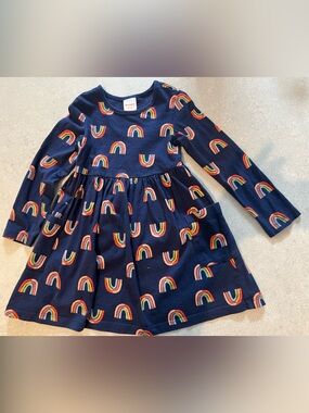 Hannah Andersson Girls' Navy Rainbow Print Long-Sleeve Dress, size 4